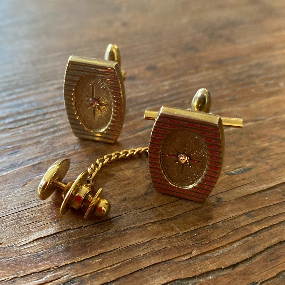 Hickok Canada mid-century modern cuff links